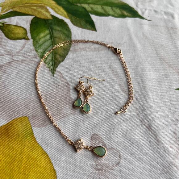 Chalcedony Opal Mint Sea Green Diamond Square Drop Art Deco Romantic Jewelry Set - Picture 4 of 6